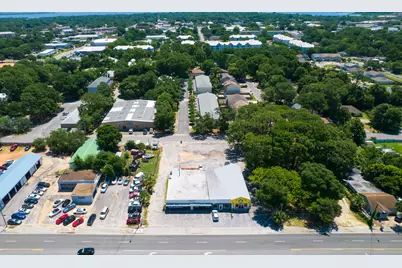 53 SW Beal Parkway, Fort Walton Beach, FL 32548 - Photo 1