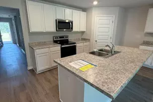 6412 Arcadia Bluffs Ave, Laurel Hill, FL 32567 - Photo 7