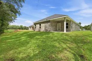 111 Spooner St, Defuniak Springs, FL 32433 - Photo 25