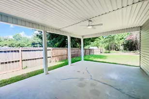 9296 Military Trail, Navarre, FL 32566 - Photo 23