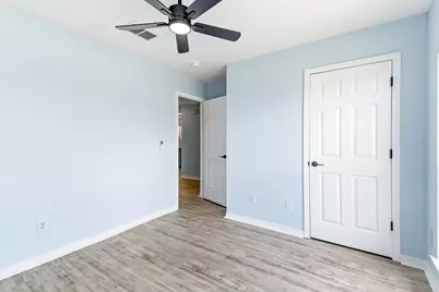 7674 Chablis Circle, Navarre, FL 32566 - Photo 17