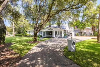 2 NE Bay Drive, Fort Walton Beach, FL 32548 - Photo 1