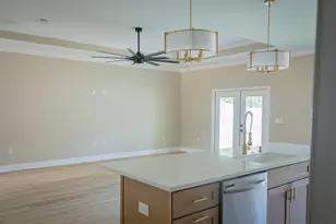 204 Starfish Rd, Mary Esther, FL 32569 - Photo 9