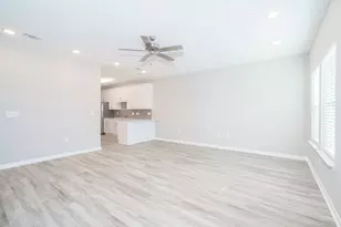317 Allen St, Niceville, FL 32578 - Photo 7