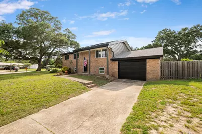 102 NW Robinwood Drive, Fort Walton Beach, FL 32548 - Photo 3