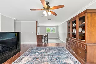102 NW Robinwood Dr, Fort Walton Beach, FL 32548 - Photo 13