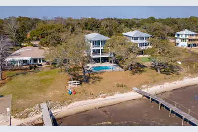 5129 Soundside Drive, Gulf Breeze, FL 32563 - Photo 37