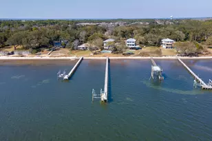 5129 Soundside Dr, Gulf Breeze, FL 32563 - Photo 35