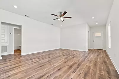 104 Horizon Way, Crestview, FL 32539 - Photo 9