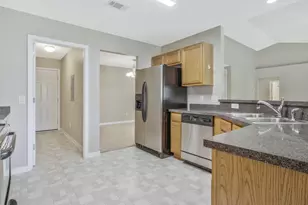 5051 Port St Joe St St, Pensacola, FL 32526 - Photo 17