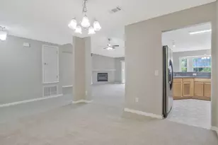 5051 Port St Joe St St, Pensacola, FL 32526 - Photo 11