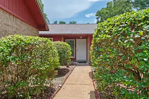 2436 Rocky Shores Dr, Niceville, FL 32578 - Photo 9