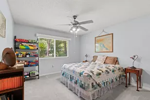 2436 Rocky Shores Dr, Niceville, FL 32578 - Photo 31