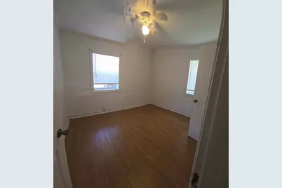 551 E Miracle Strip Parkway #8, Mary Esther, FL 32569 - Photo 7