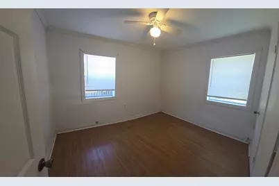 551 E Miracle Strip Parkway #8, Mary Esther, FL 32569 - Photo 11