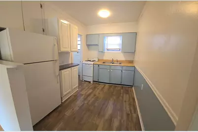 551 E Miracle Strip Parkway #8, Mary Esther, FL 32569 - Photo 3