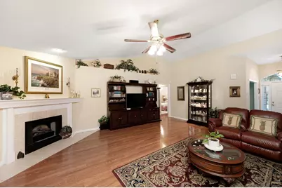 5843 Saratoga Drive, Crestview, FL 32536 - Photo 9
