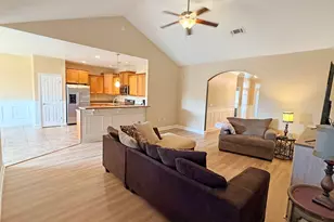 402 Wych Cir, Crestview, FL 32536 - Photo 7