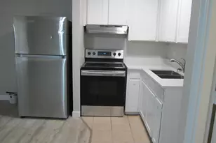 109 SE Chicago Ave, Fort Walton Beach, FL 32548 - Photo 5