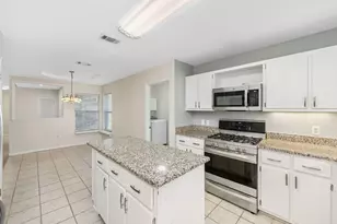 305 Parkwood Pl, Niceville, FL 32578 - Photo 15