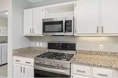 305 Parkwood Place, Niceville, FL 32578 - Photo 13