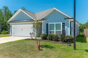 165 Blooming Cv, Crestview, FL 32539 - Photo 3