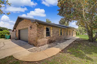 390 Angela Lane, Mary Esther, FL 32569 - Photo 7