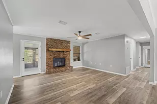 390 Angela Ln, Mary Esther, FL 32569 - Photo 13