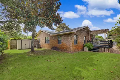 390 Angela Lane, Mary Esther, FL 32569 - Photo 35