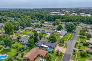 390 Angela Ln, Mary Esther, FL 32569 - Photo 41