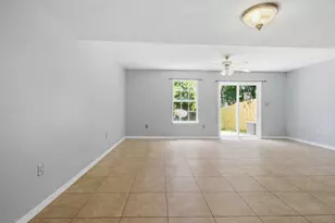360 Schneider Dr, Fort Walton Beach, FL 32547 - Photo 11
