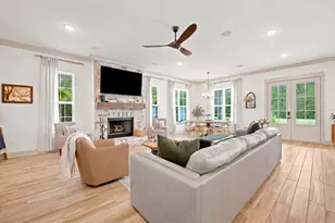 2060 Windmill Dr, Gulf Breeze, FL 32563 - Photo 15