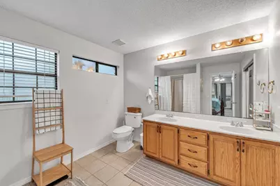 6453 Garden Drive, Gulf Breeze, FL 32563 - Photo 15