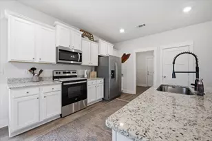 5991 Forest Bay Ave, Gulf Breeze, FL 32563 - Photo 5