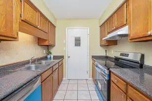 902 Tokalon Ct, Fort Walton Beach, FL 32547 - Photo 9