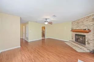 902 Tokalon Ct, Fort Walton Beach, FL 32547 - Photo 5