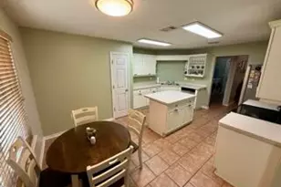 1243 Jefferyscot Dr, Crestview, FL 32536 - Photo 9