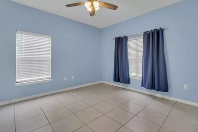 1501 N Partin Drive #APT 109, Niceville, FL 32578 - Photo 9