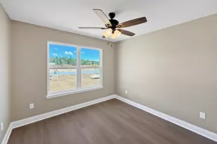 5436 Bayleaf Dr, Crestview, FL 32539 - Photo 5