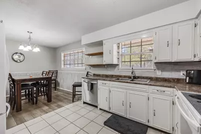 469 Stillwell Boulevard, Crestview, FL 32539 - Photo 13