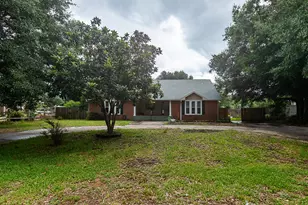 8371 Miranda St, Navarre, FL 32566 - Photo 1