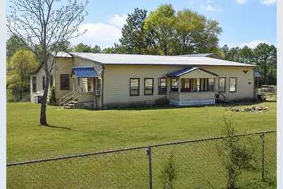 93 N Raphael Road, Defuniak Springs, FL 32433 - Photo 1