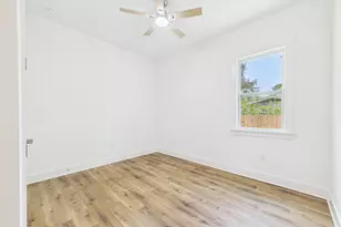 19 B Bayview Dr, Shalimar, FL 32579 - Photo 33