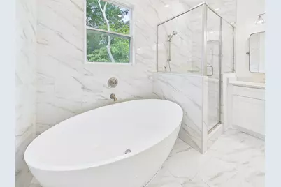 19 B Bayview Drive, Shalimar, FL 32579 - Photo 29