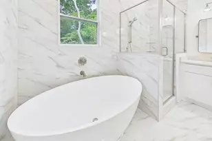 19 B Bayview Dr, Shalimar, FL 32579 - Photo 29