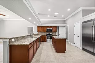 1341 N Bayshore Dr, Valparaiso, FL 32580 - Photo 11