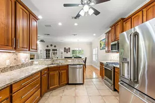 4350 Rhodes Cove, Niceville, FL 32578 - Photo 13