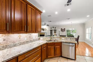 4350 Rhodes Cove, Niceville, FL 32578 - Photo 15