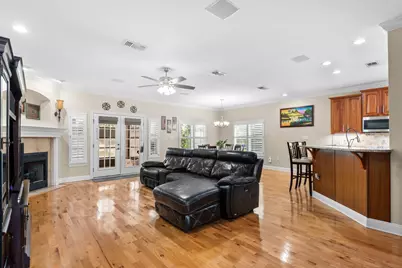 4350 Rhodes Cove, Niceville, FL 32578 - Photo 9