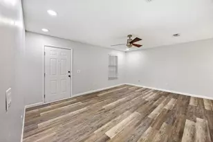 750 W Orange Ave, Defuniak Springs, FL 32435 - Photo 13